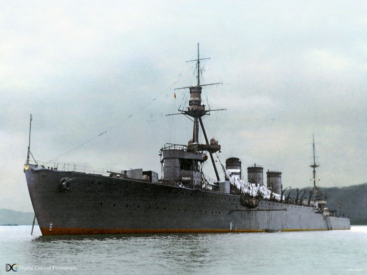 krążowniki lekkie - Tama 1922.jpg