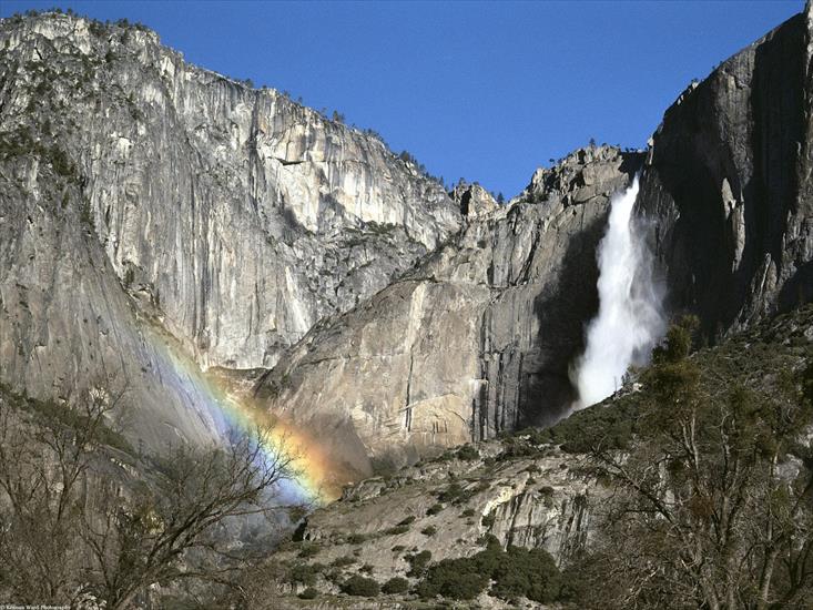 Natura - Upper Yosemite Falls Rainbow, Yosemite, California.jpg