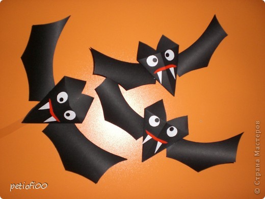 HALOWEEN - halloween-bat.jpg