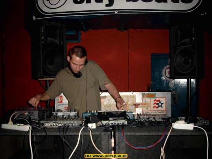 2003.11.08 - City Beats - SIMG5839.JPG