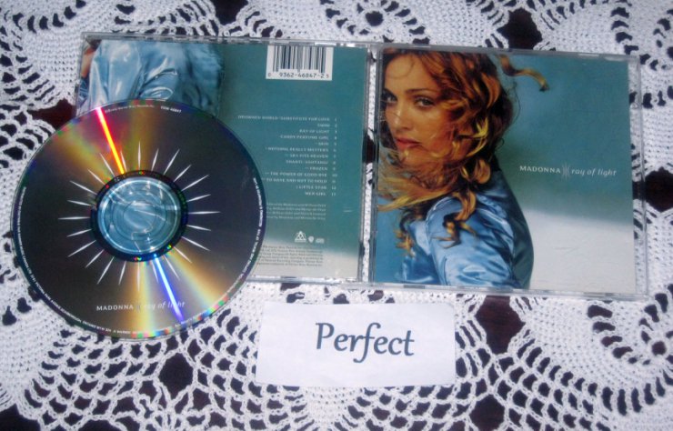 Madonna-Ray_Of_Light-CD-FLAC-1998-PERFECT - 00-madonna-ray_of_light-cd-flac-1998-madonna.jpg