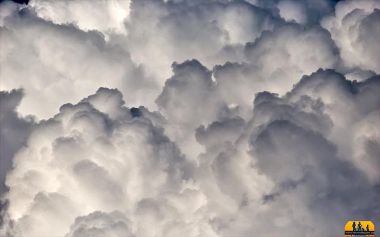 tapety -  NIEBO I CHMURY - clouds_cumulus_mountains-1440x900.jpg