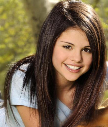 Selena Gomez - c37de17008.jpeg