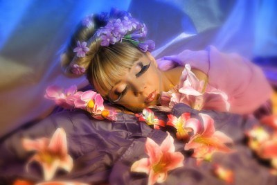 Relaks i sen - 11423083-flower-fairy.jpg