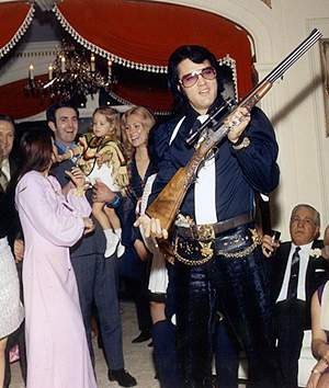 Fotki Elvis - Elvis_Fam_08.jpg