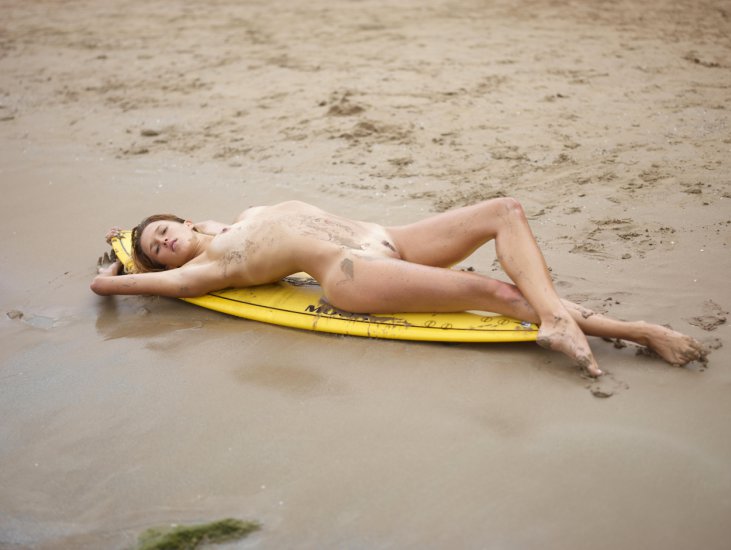 Patti - The Naked Surfer Part2 21.02.2015r - PattiTheNakedSurferPart2_2015-02-21_056xxxxxl.jpg